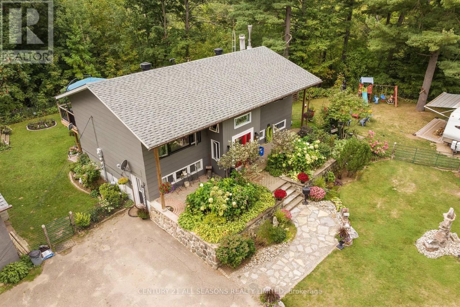 319 OLD L'AMABLE RD, bancroft, Ontario