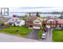 7 HARBOURVIEW CRESCENT, prince edward county, Ontario