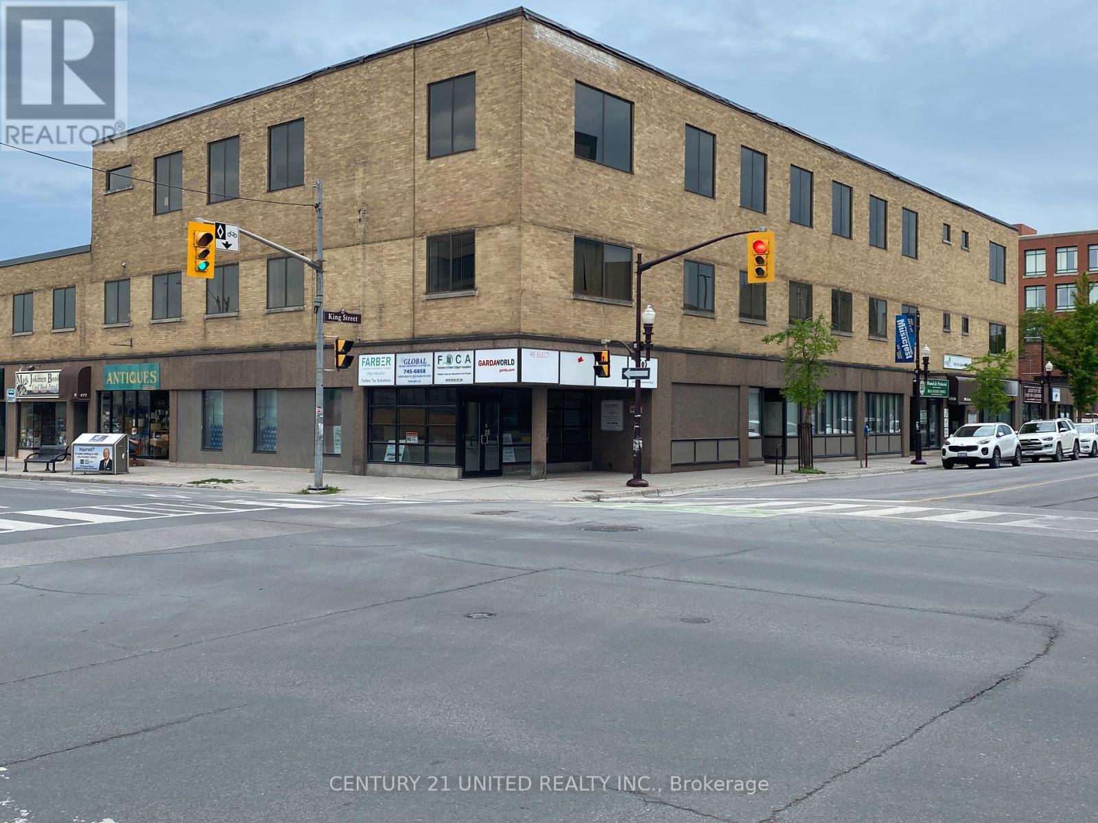 120 - 159 KING STREET, peterborough central (north), Ontario
