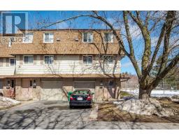 24 - 30 CHAMPLAIN CRESCENT, peterborough north (university heights), Ontario