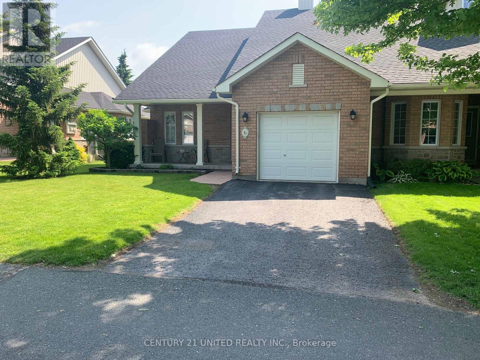 6 VILLAGE CRESCENT, peterborough west (south), Ontario