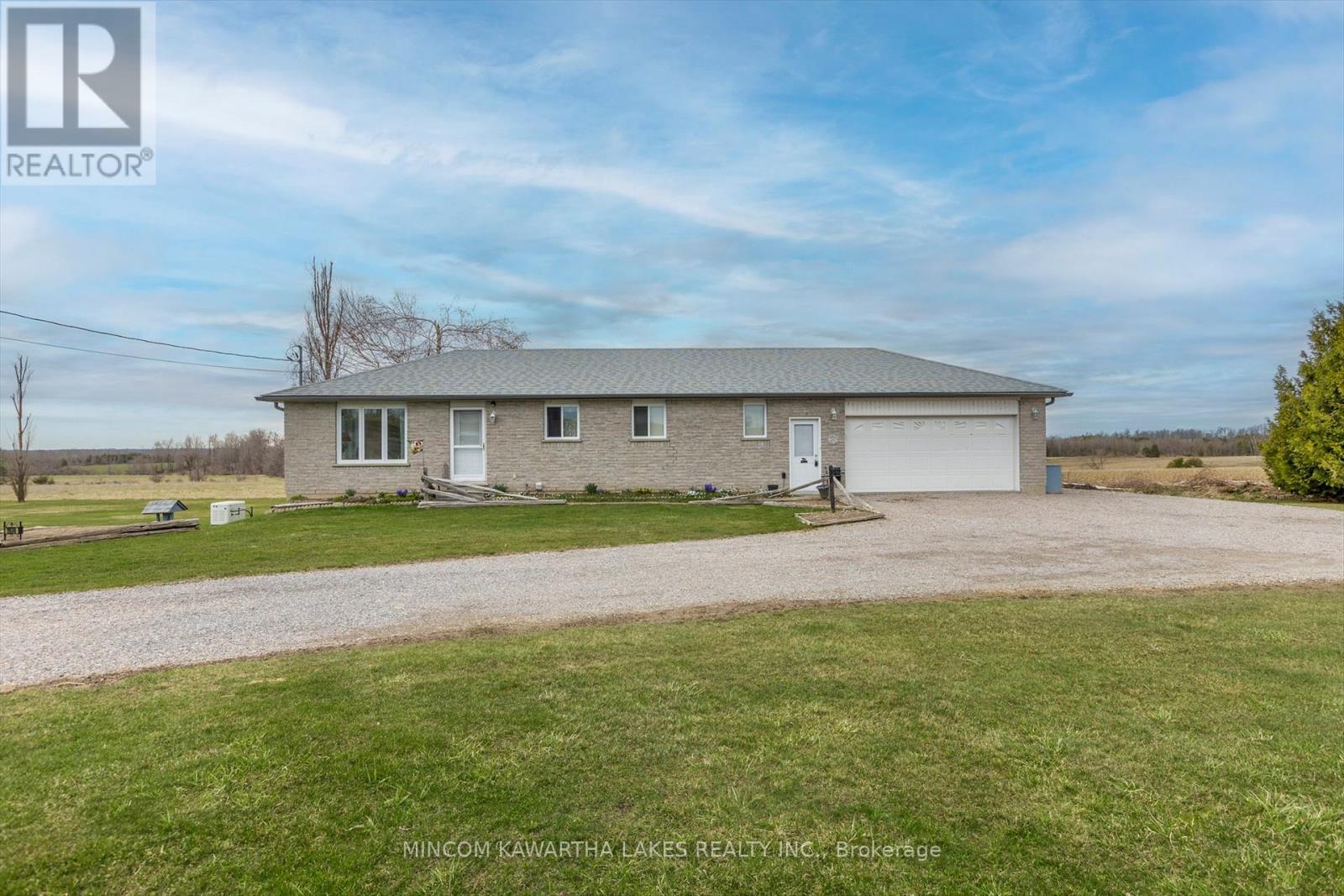 <h3>$749,900</h3><p>1974 Selwyn Road, Smith-Ennismore-Lakefield (Lakefield), Ontario</p>