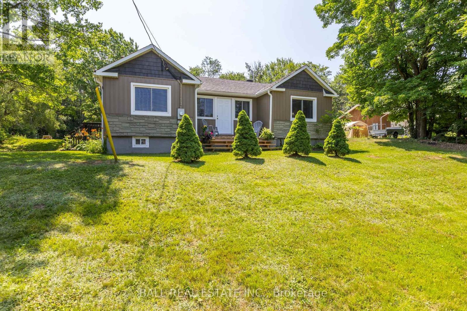 209 MONCK STREET, bancroft (bancroft ward), Ontario