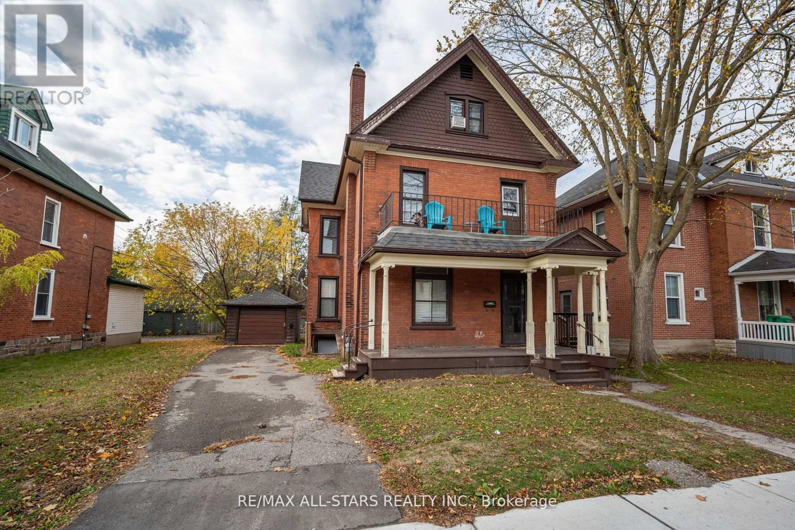 301 PARK STREET N, peterborough central (old west end), Ontario