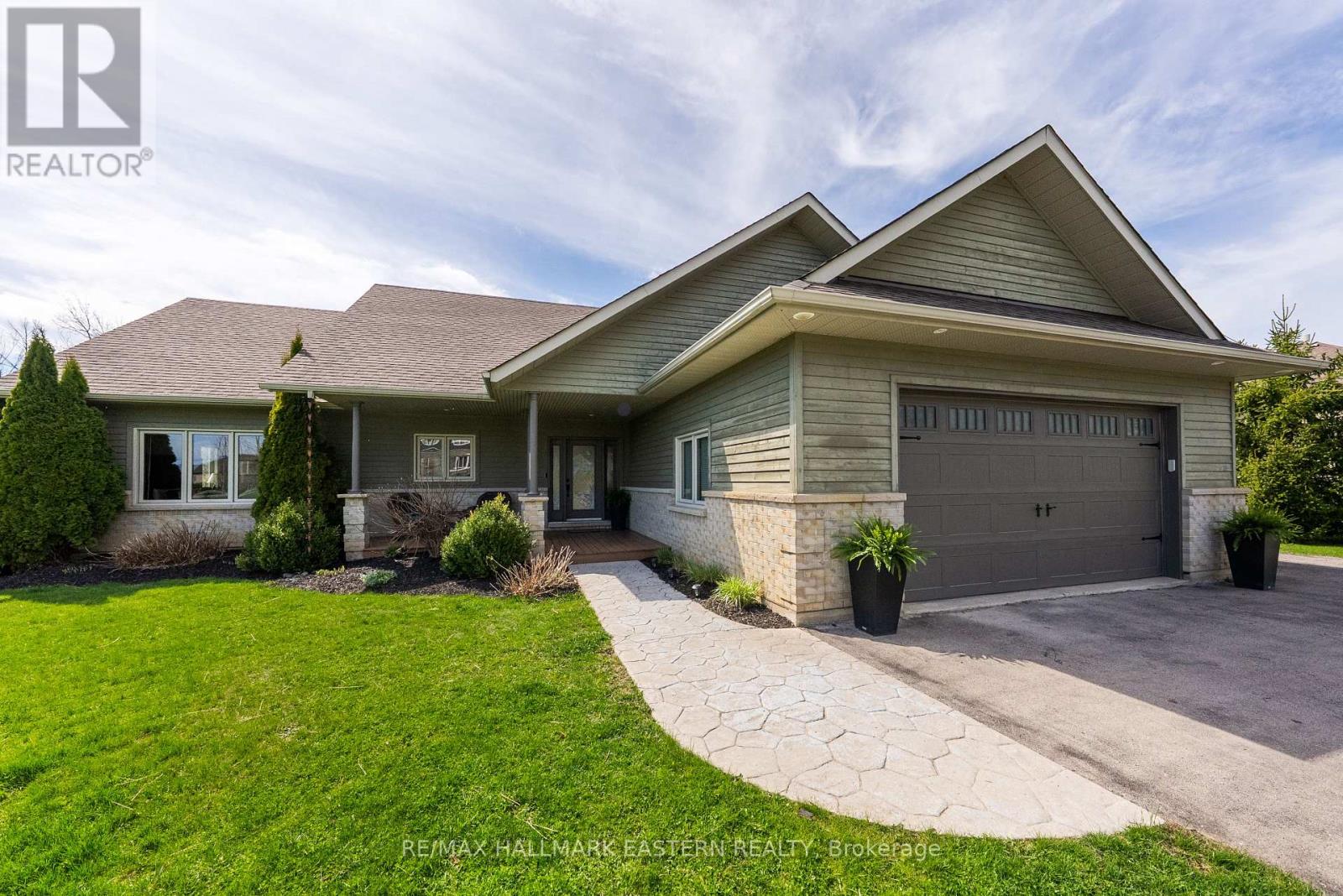 145 ARNOTT DRIVE, selwyn, Ontario