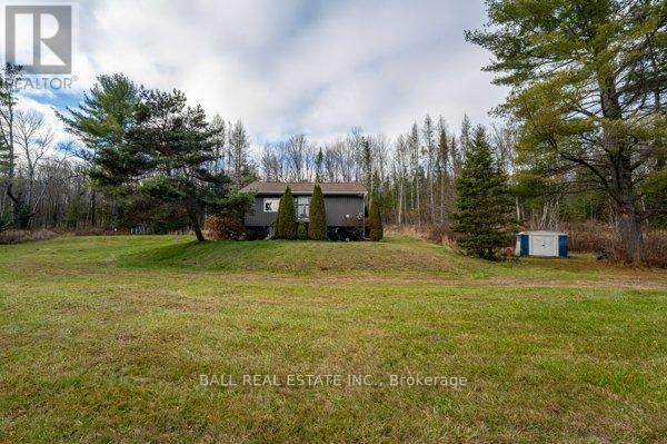 1047 DONROY ROAD, highlands east (glamorgan), Ontario
