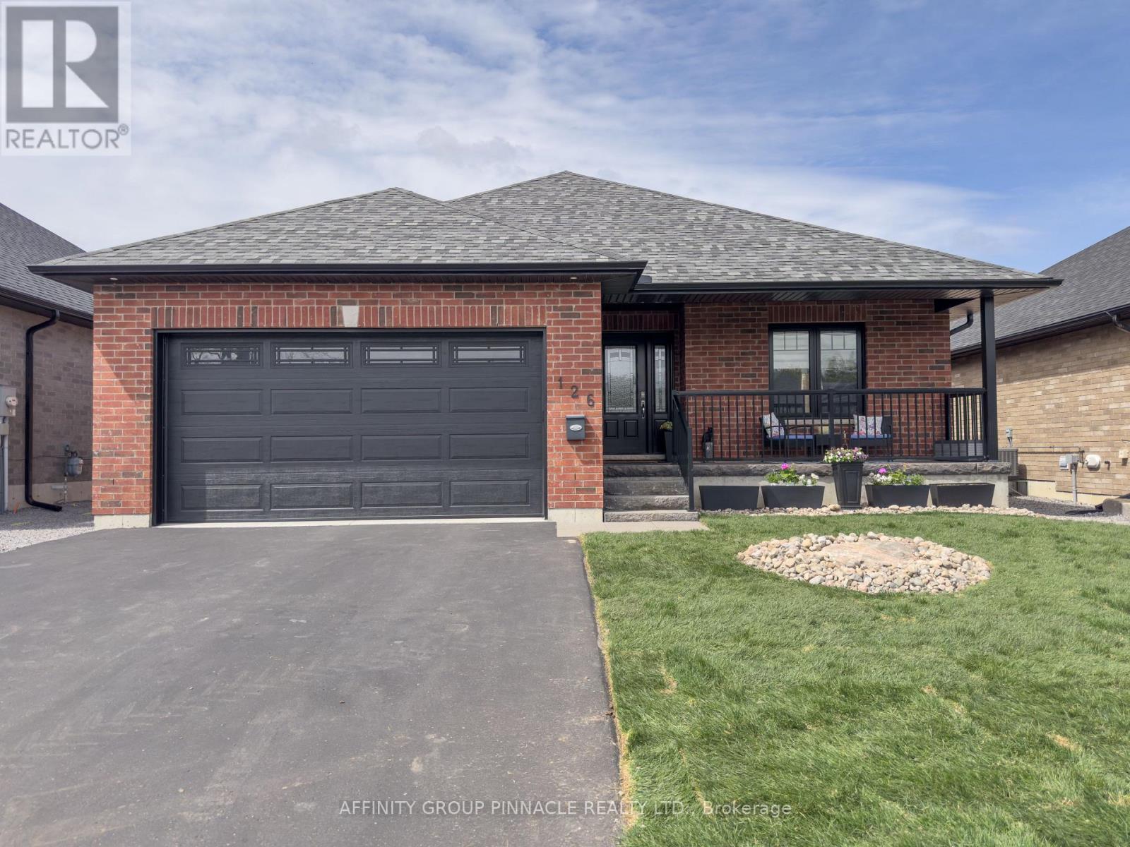 126 SPRINGDALE DRIVE, kawartha lakes (lindsay), Ontario