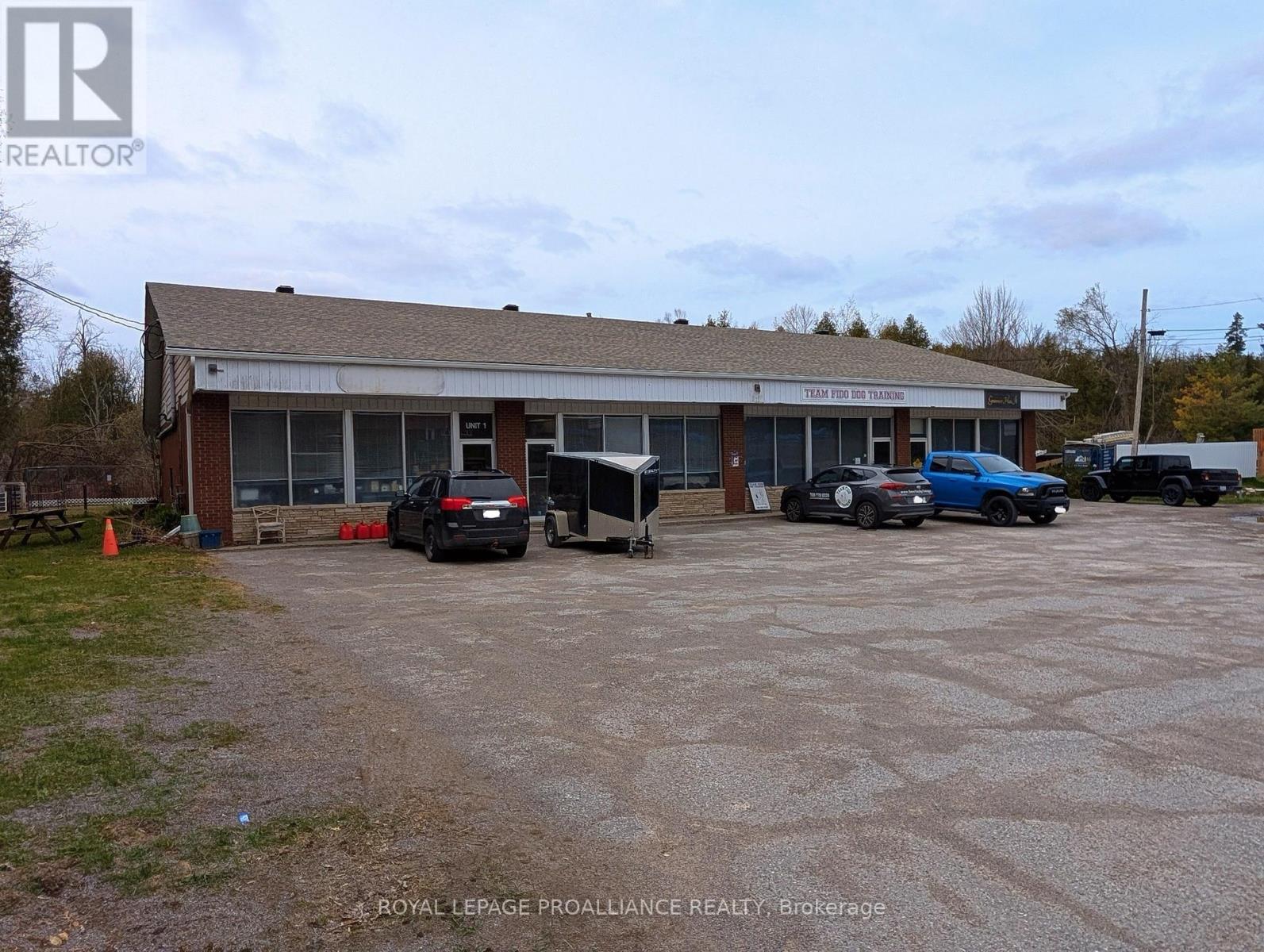 3165 LAKEFIELD ROAD, selwyn, Ontario