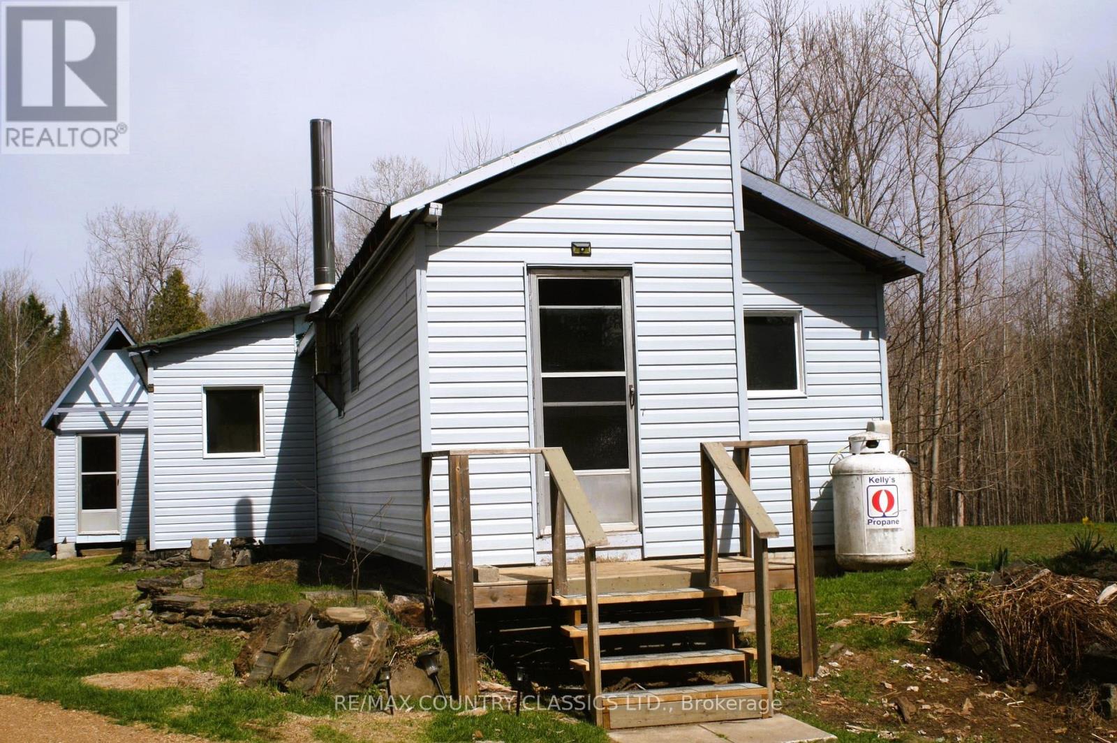 2147 OLD HASTINGS ROAD, wollaston, Ontario