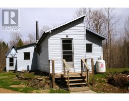 2147 OLD HASTINGS ROAD, wollaston, Ontario