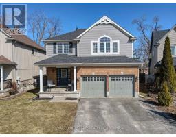 8 FALLINGBROOK CRESCENT, kawartha lakes (lindsay), Ontario
