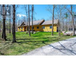92 MITCHELL CRESCENT, trent lakes, Ontario