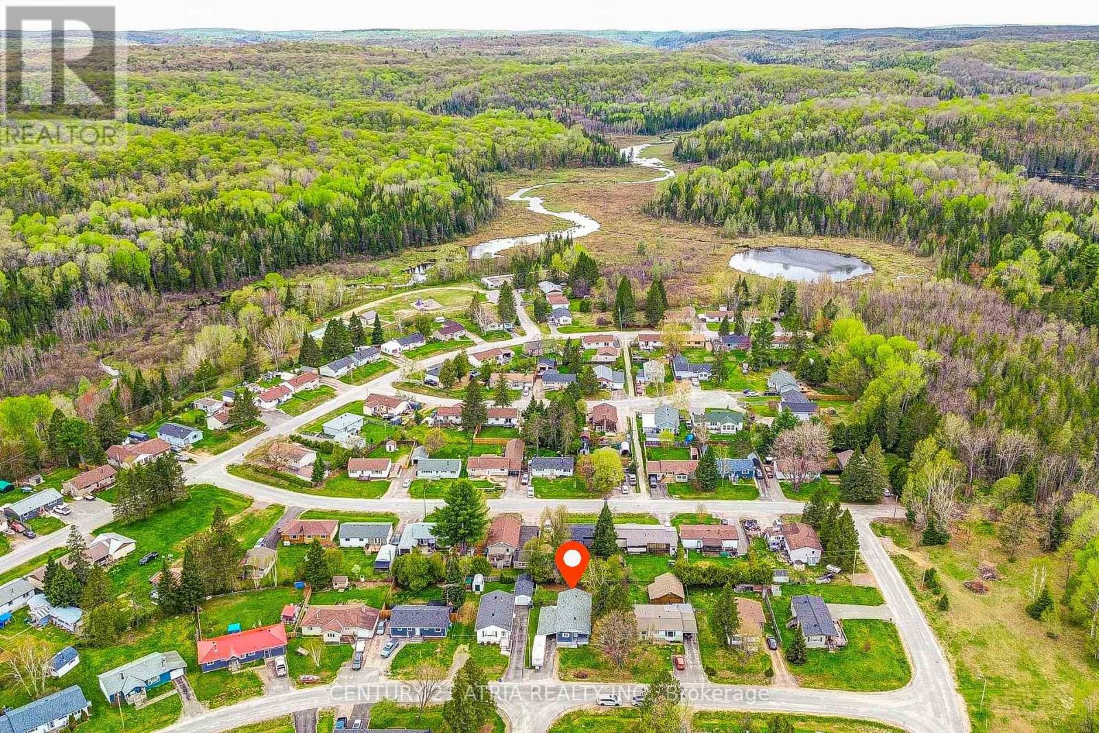 36 GREAT OAK STREET, highlands east (bicroft ward), Ontario