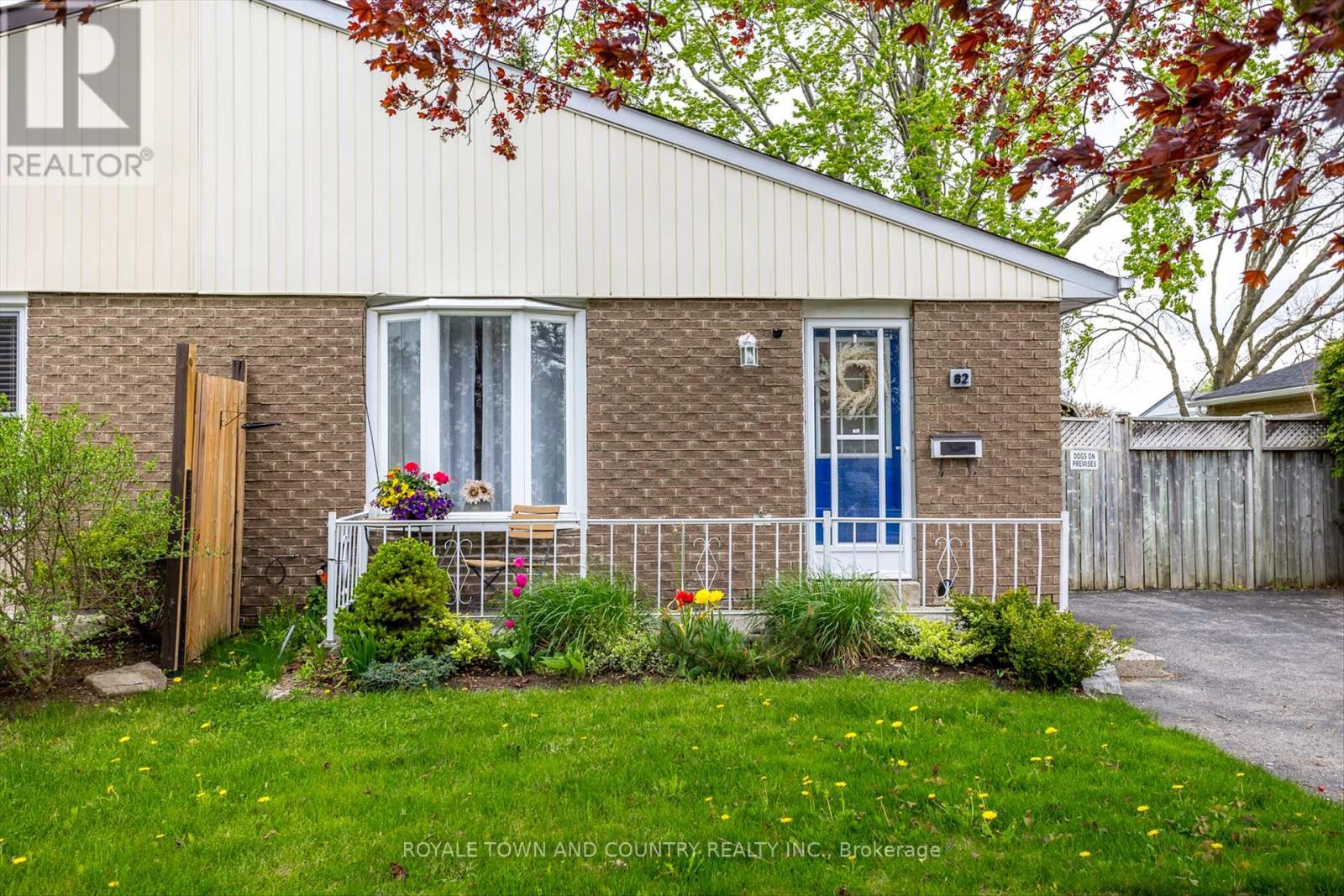 82 ORCHARD PARK ROAD, kawartha lakes (lindsay), Ontario
