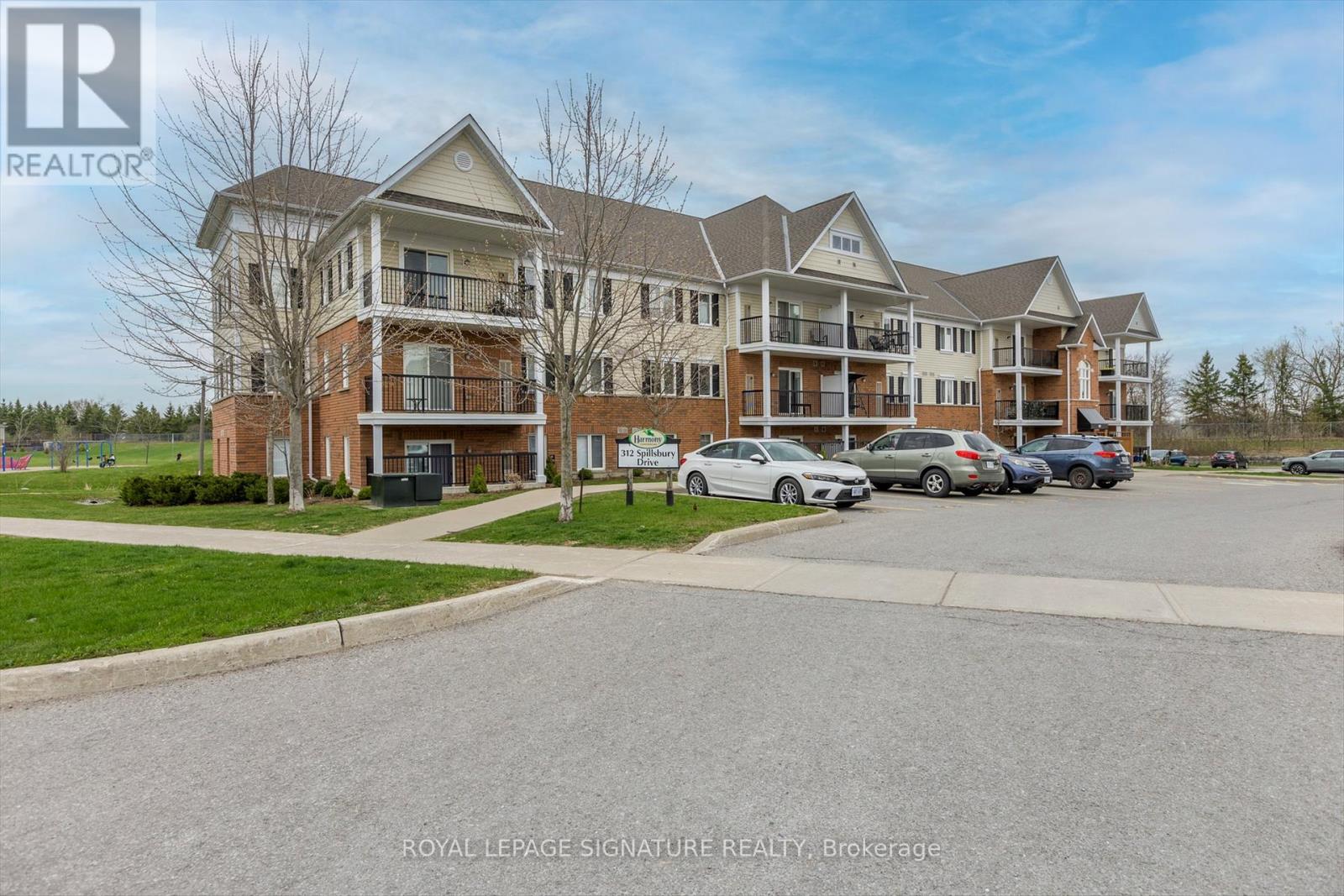 302 - 312 SPILLSBURY DRIVE, peterborough west (south), Ontario