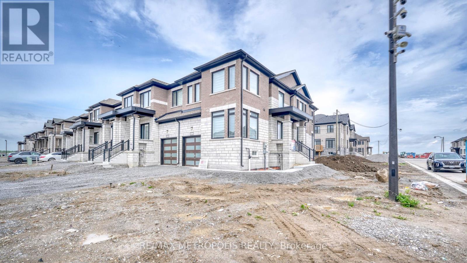 34 WALTERS STREET, kawartha lakes (lindsay), Ontario