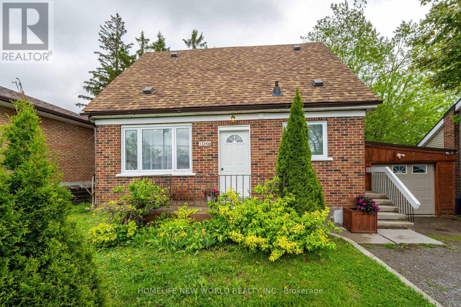 1046 WESTERN AVENUE, peterborough central (south), Ontario