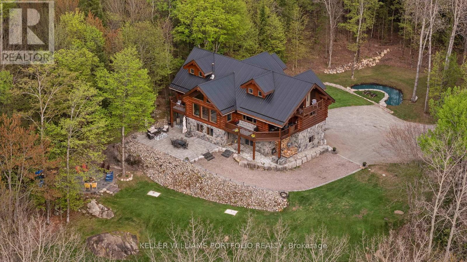1279 NORTH DRIVE, dysart et al (guilford), Ontario
