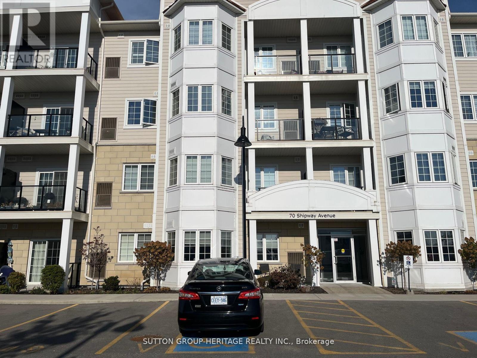 301 - 70 SHIPWAY AVENUE W, clarington (newcastle), Ontario