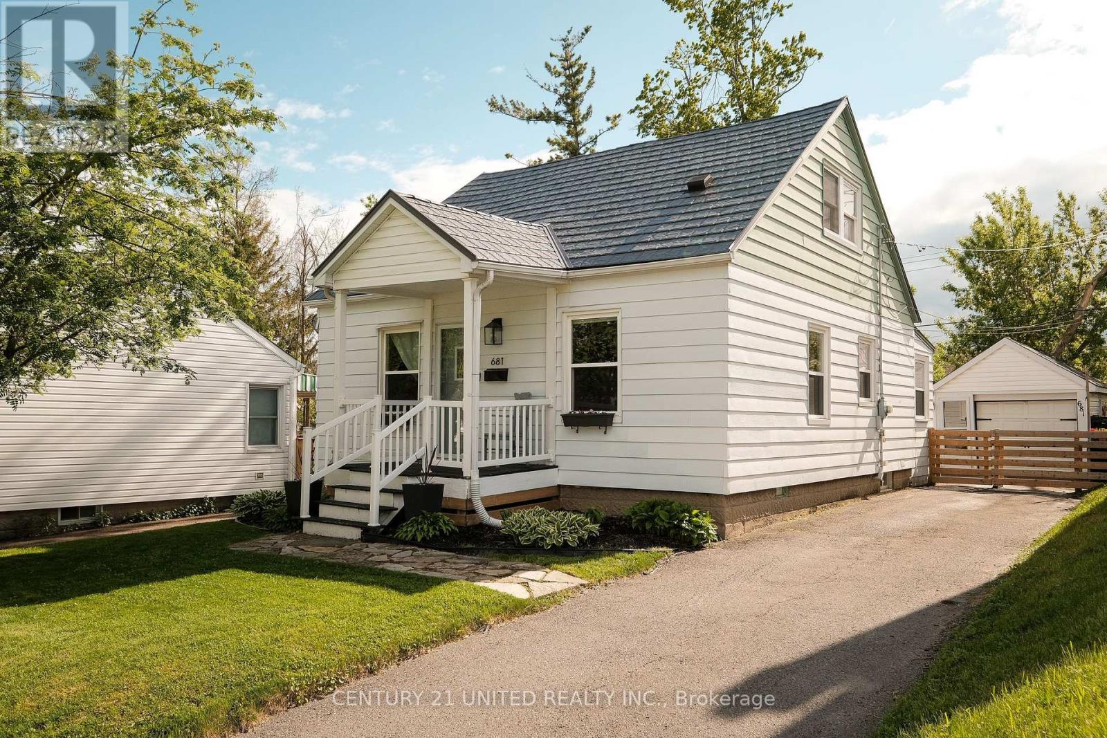 681 PARK STREET N, peterborough (northcrest), Ontario