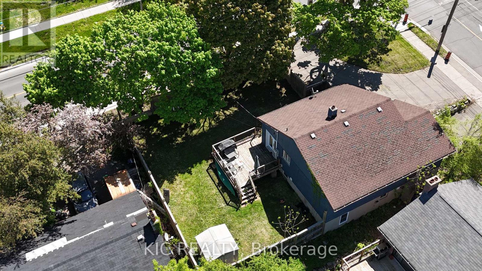 196 HUNTER STREET E, peterborough (ashburnham), Ontario