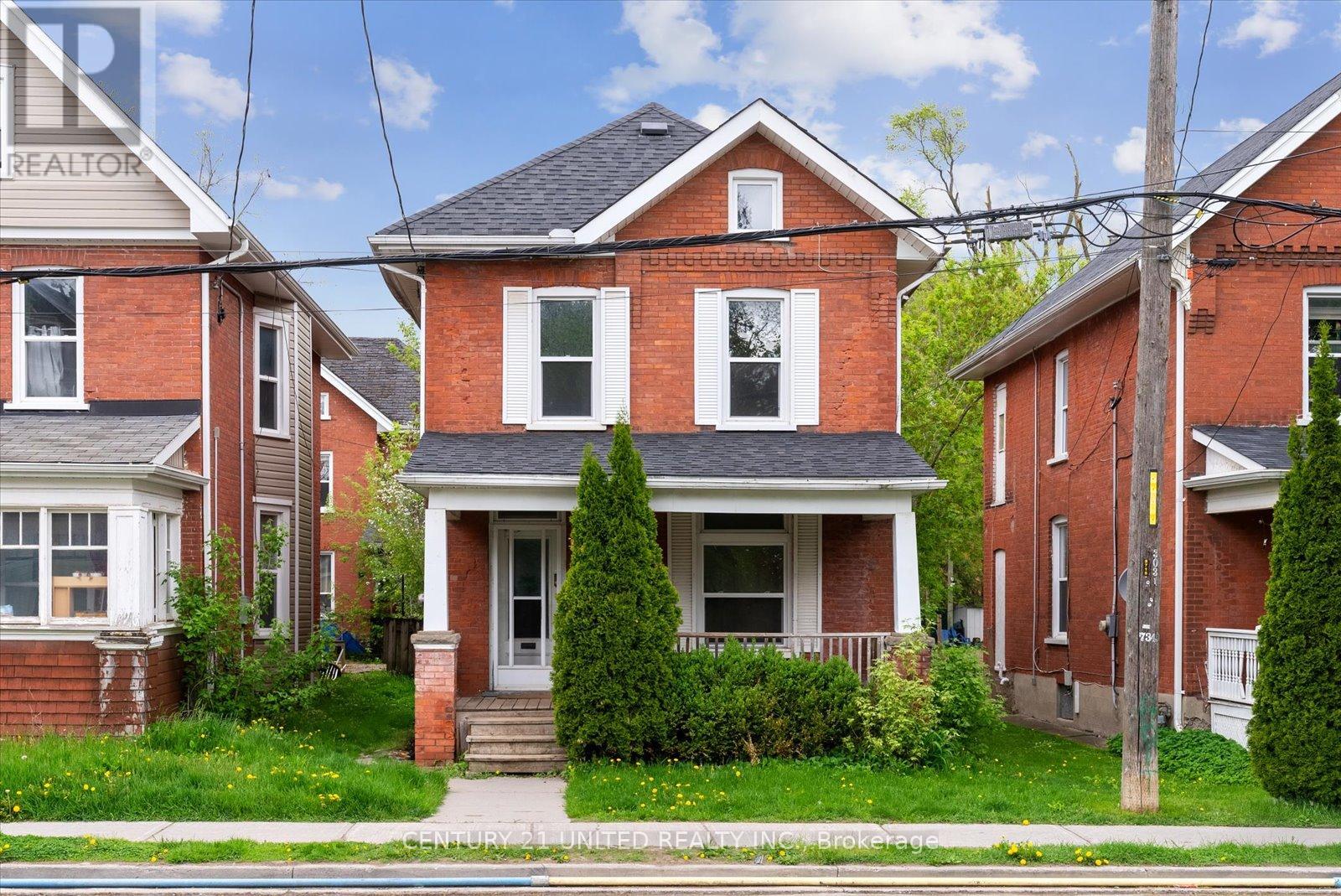 252 LONDON STREET, peterborough central (north), Ontario