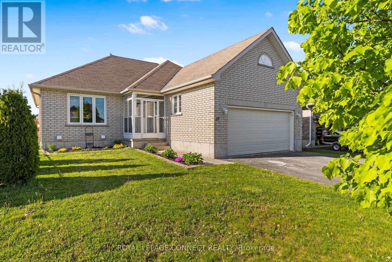 25 SPRINGDALE DRIVE, kawartha lakes (lindsay), Ontario