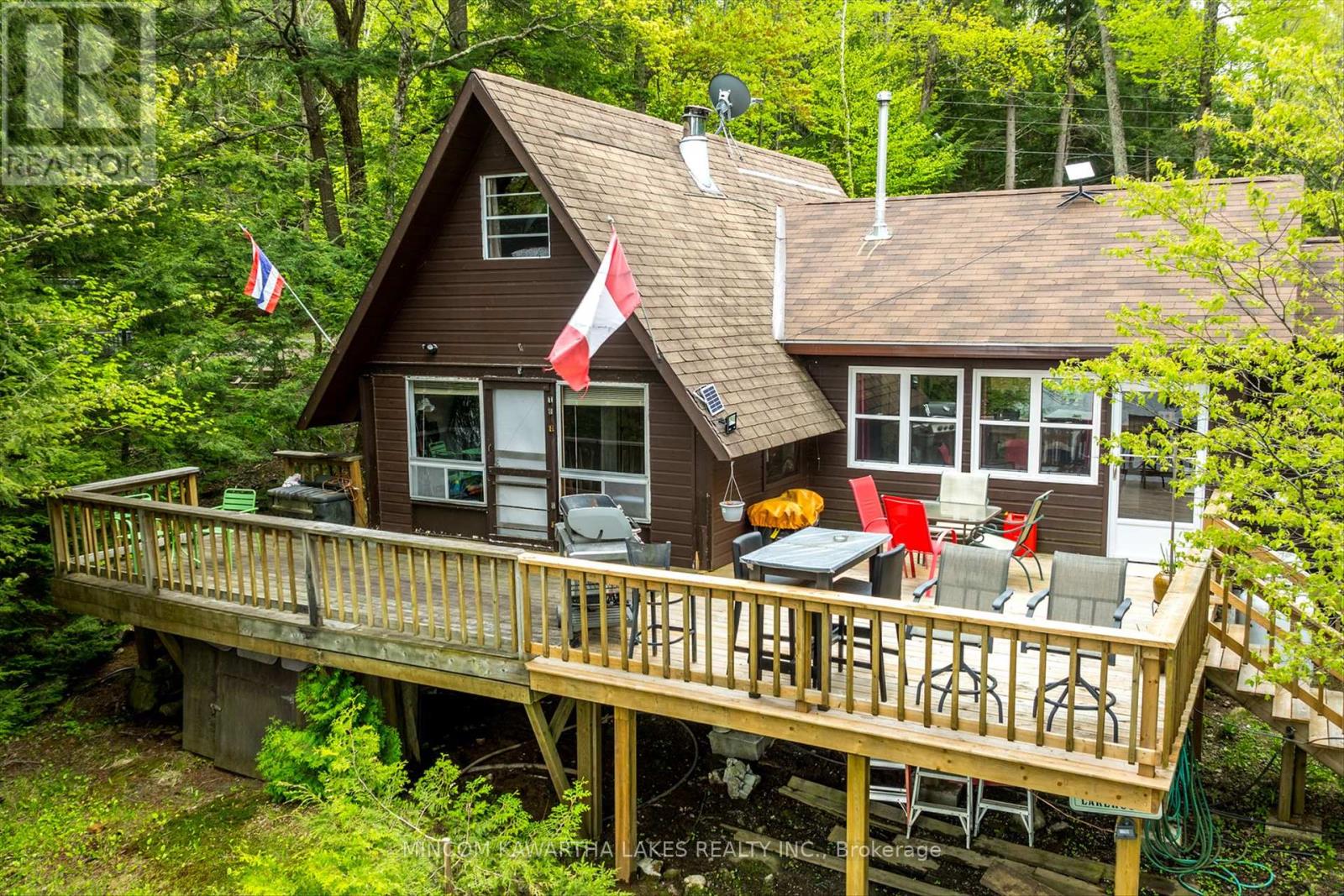 71 FR 74A, north kawartha, Ontario