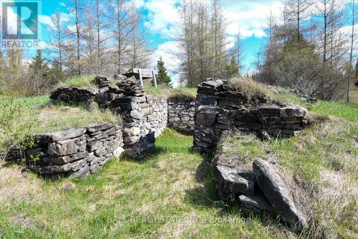 PT LOTS 11 & 12 AS PART 1, CLYDESDALE ROAD, north kawartha, Ontario