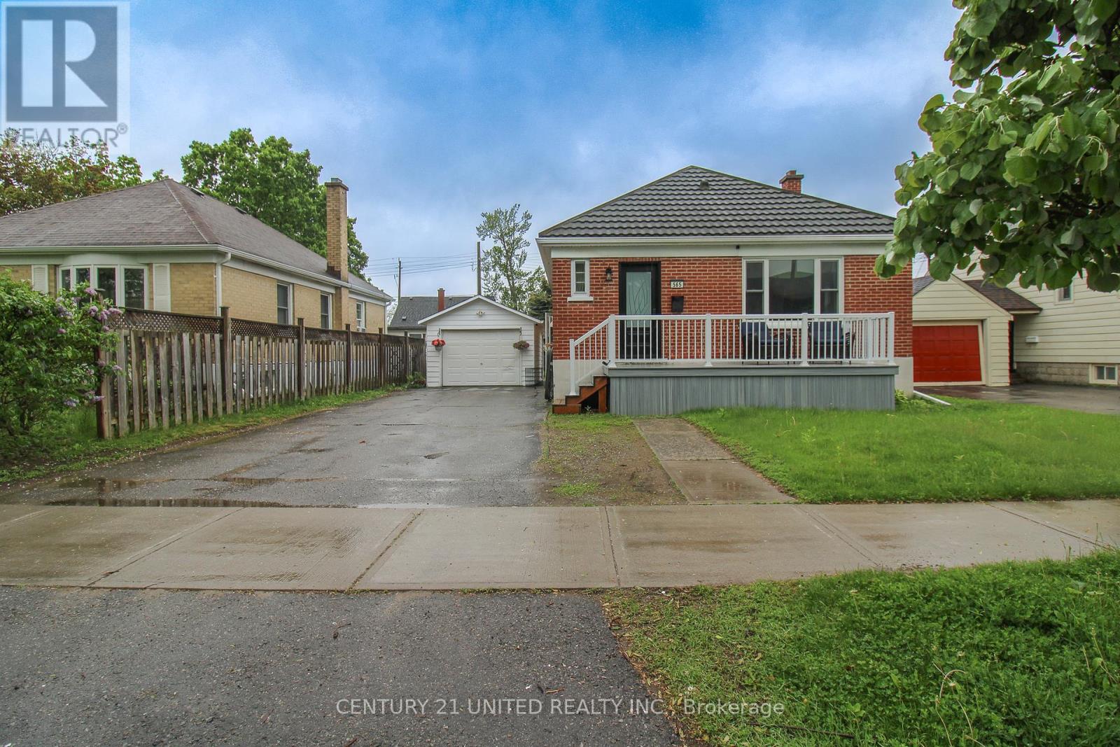 565 SPRUCE AVENUE, peterborough south (west), Ontario