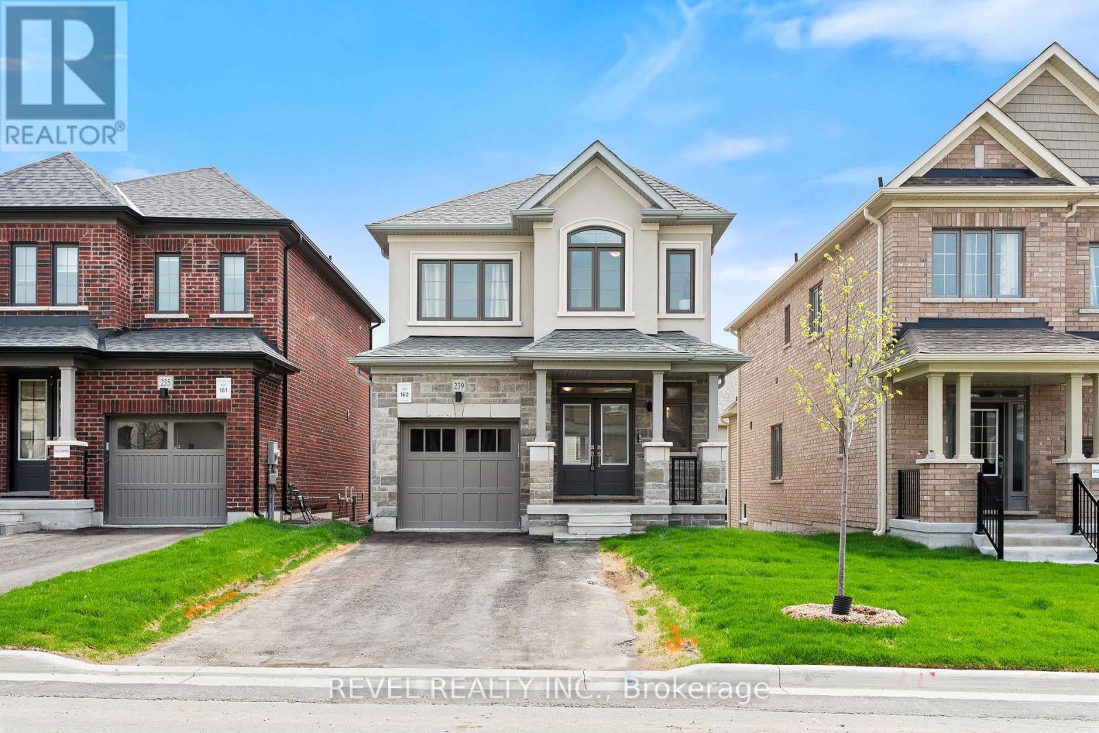 239 FLOOD AVENUE, clarington (newcastle), Ontario