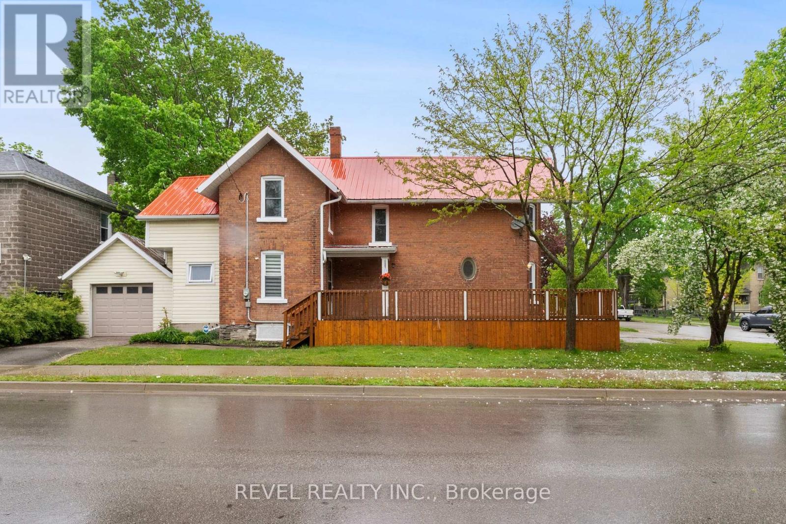 37 ST LAWRENCE STREET, kawartha lakes (lindsay), Ontario