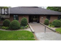 #2 - 3 PADDOCK WOOD, peterborough east (north), Ontario