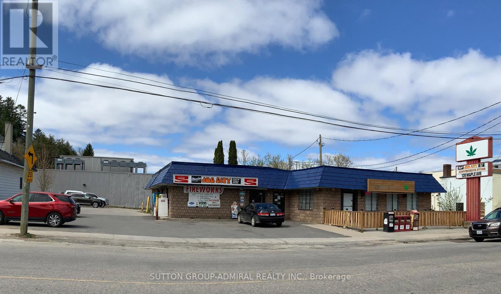 120 MAPLE AVENUE, dysart et al (dysart), Ontario