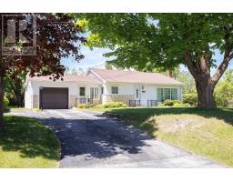 121 CLIFTON STREET, kawartha lakes (fenelon falls), Ontario
