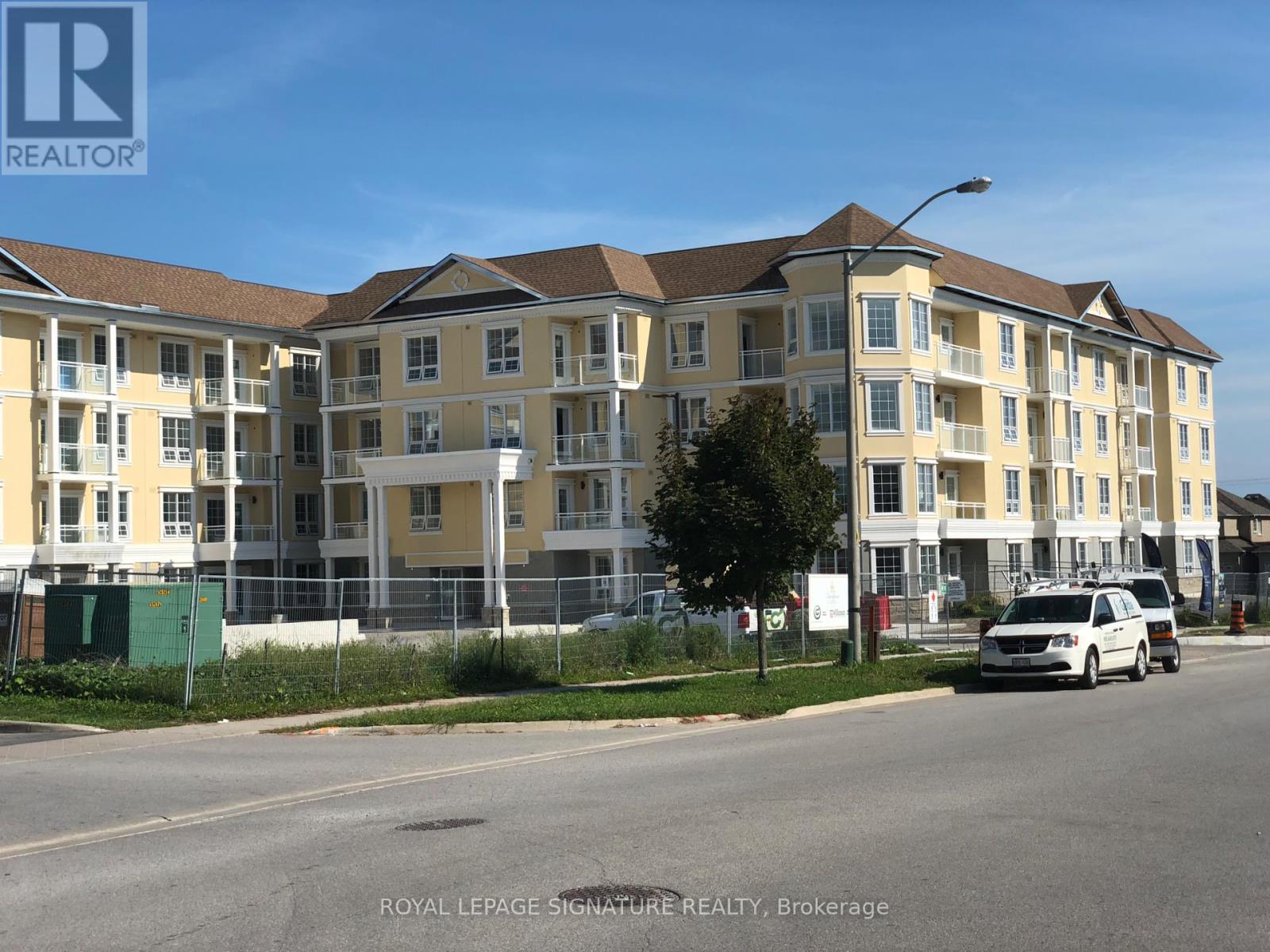 321 - 21 BROOKHOUSE DRIVE, clarington (newcastle), Ontario