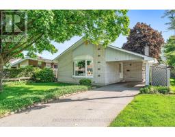 306 LEE STREET, peterborough north (south), Ontario