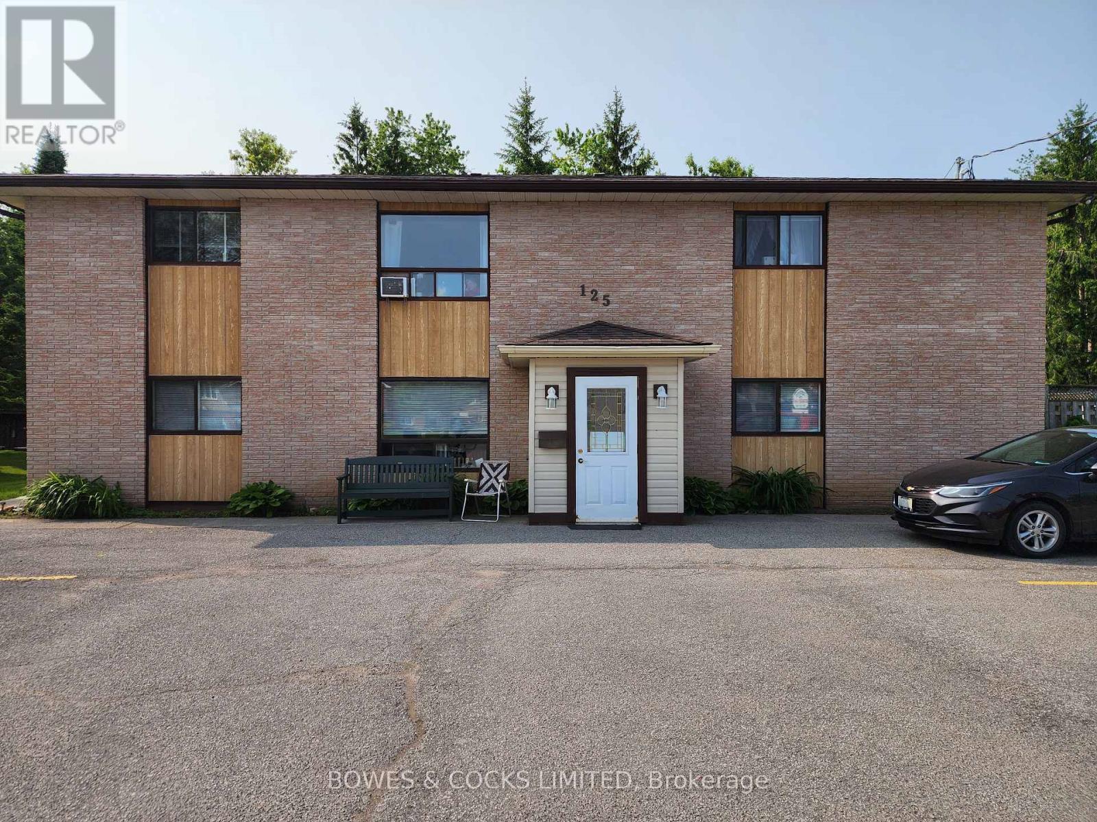 8 - 125 MARY STREET W, kawartha lakes (lindsay), Ontario