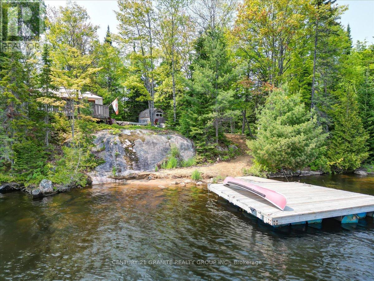 1009 GOSSAMER LANE, highlands east (cardiff ward), Ontario