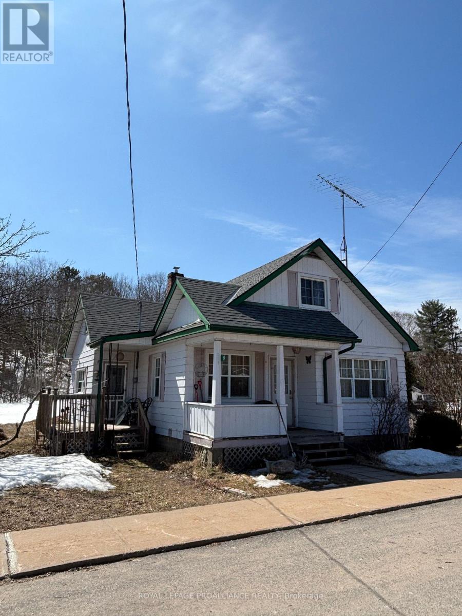 19 WILNO STREET, madawaska valley, Ontario