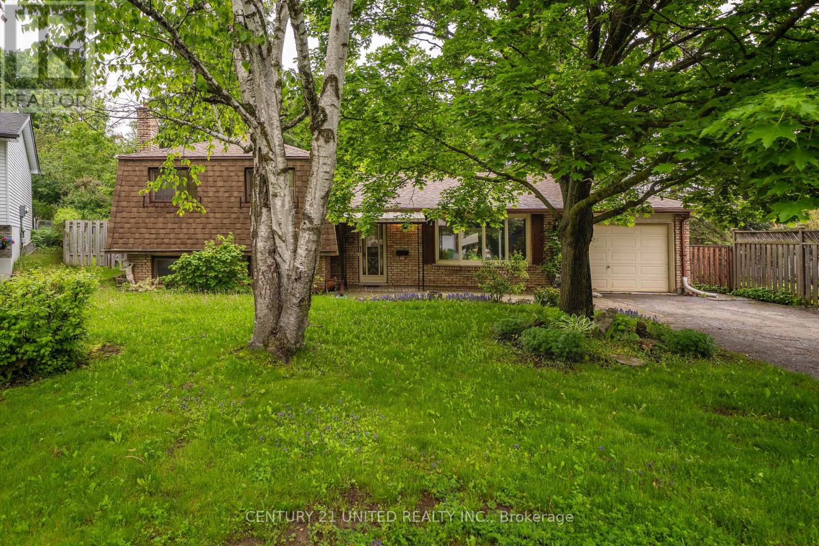 38 PARKVIEW DRIVE, peterborough north (south), Ontario