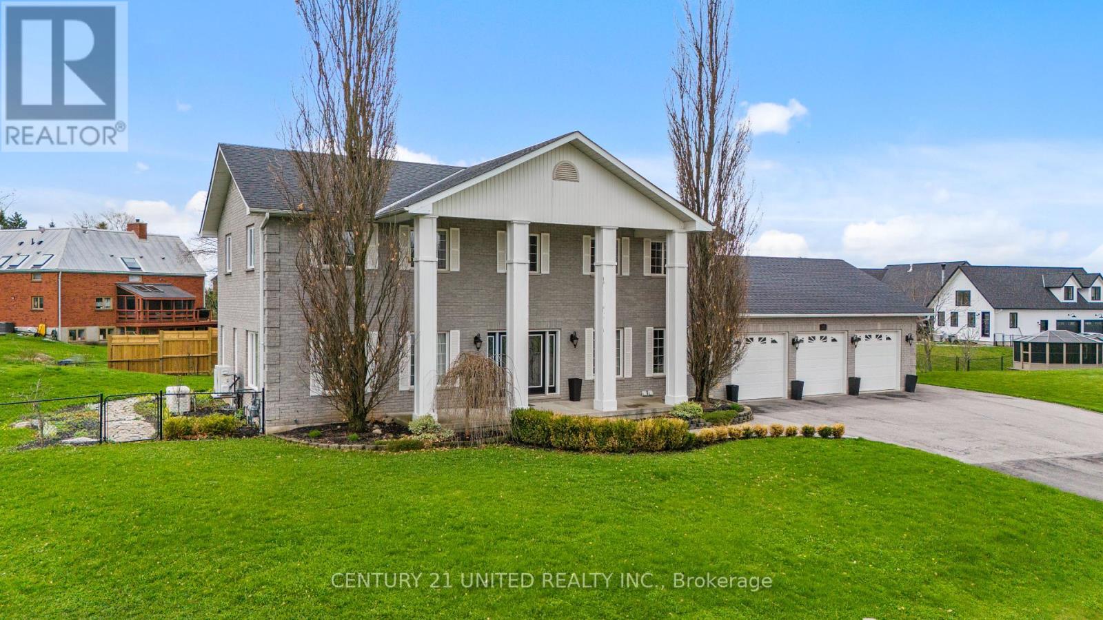 550 NAISH DRIVE, peterborough east (central), Ontario