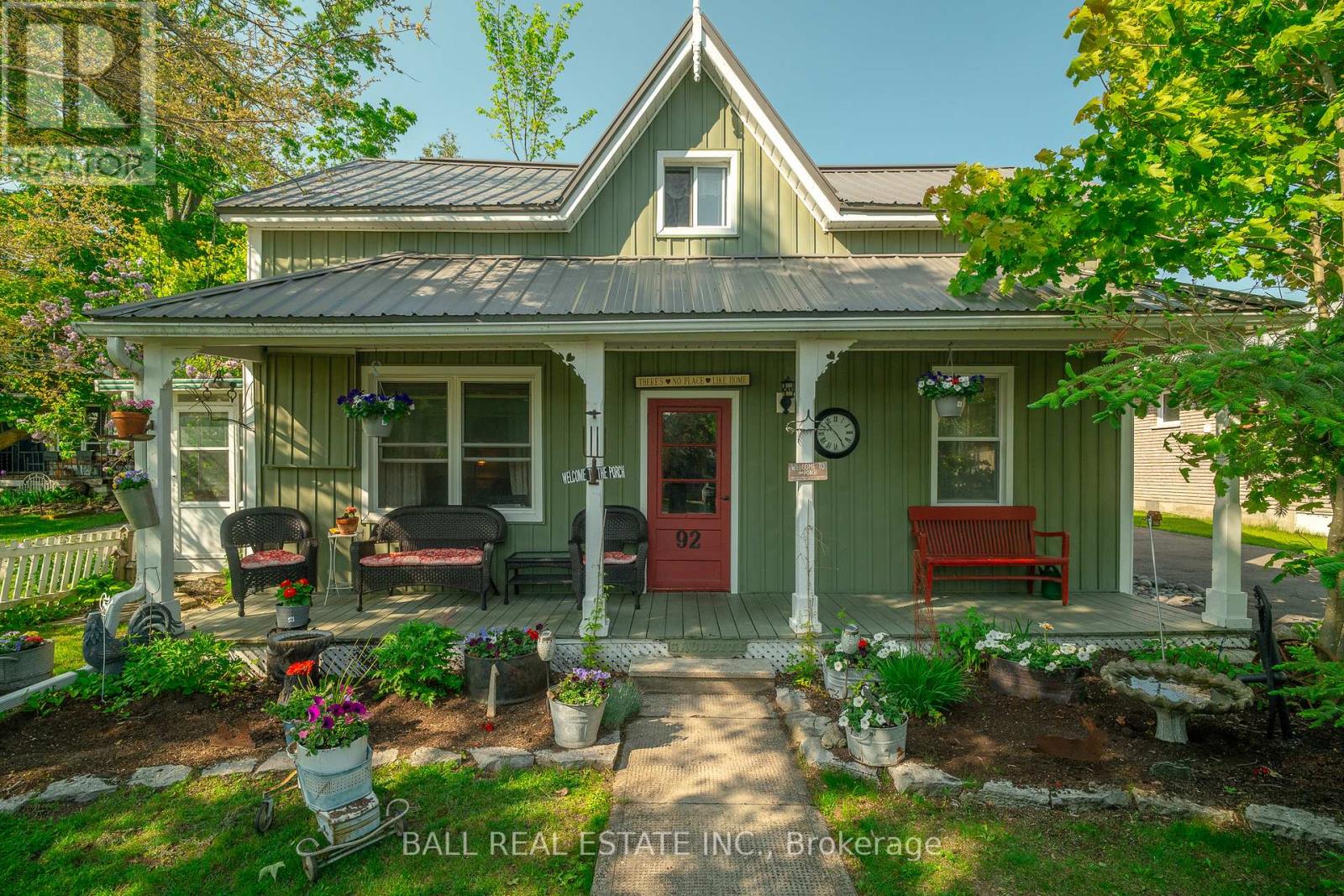 92 BOND STREET W, kawartha lakes (fenelon falls), Ontario