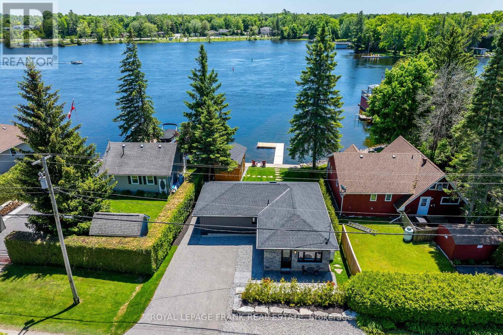 178 FRONT STREET W, kawartha lakes (bobcaygeon), Ontario