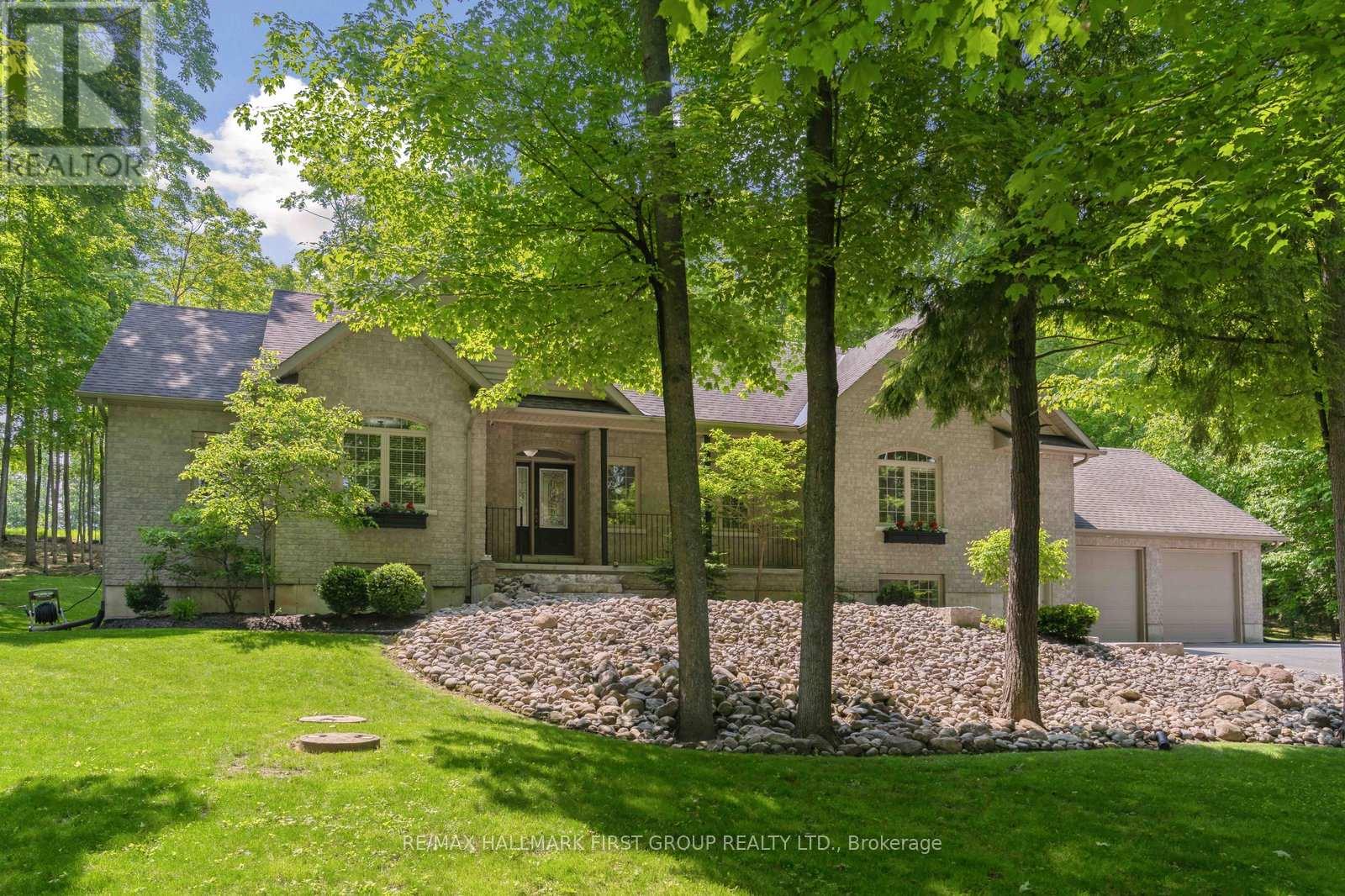 2317 SHERBROOKE STREET W, cavan monaghan (cavan-monaghan), Ontario