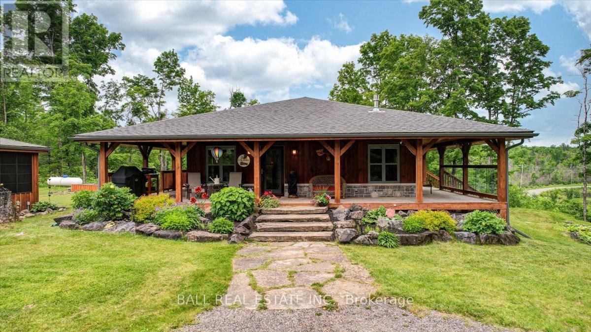 944 STEENBURG LAKE ROAD N, limerick, Ontario