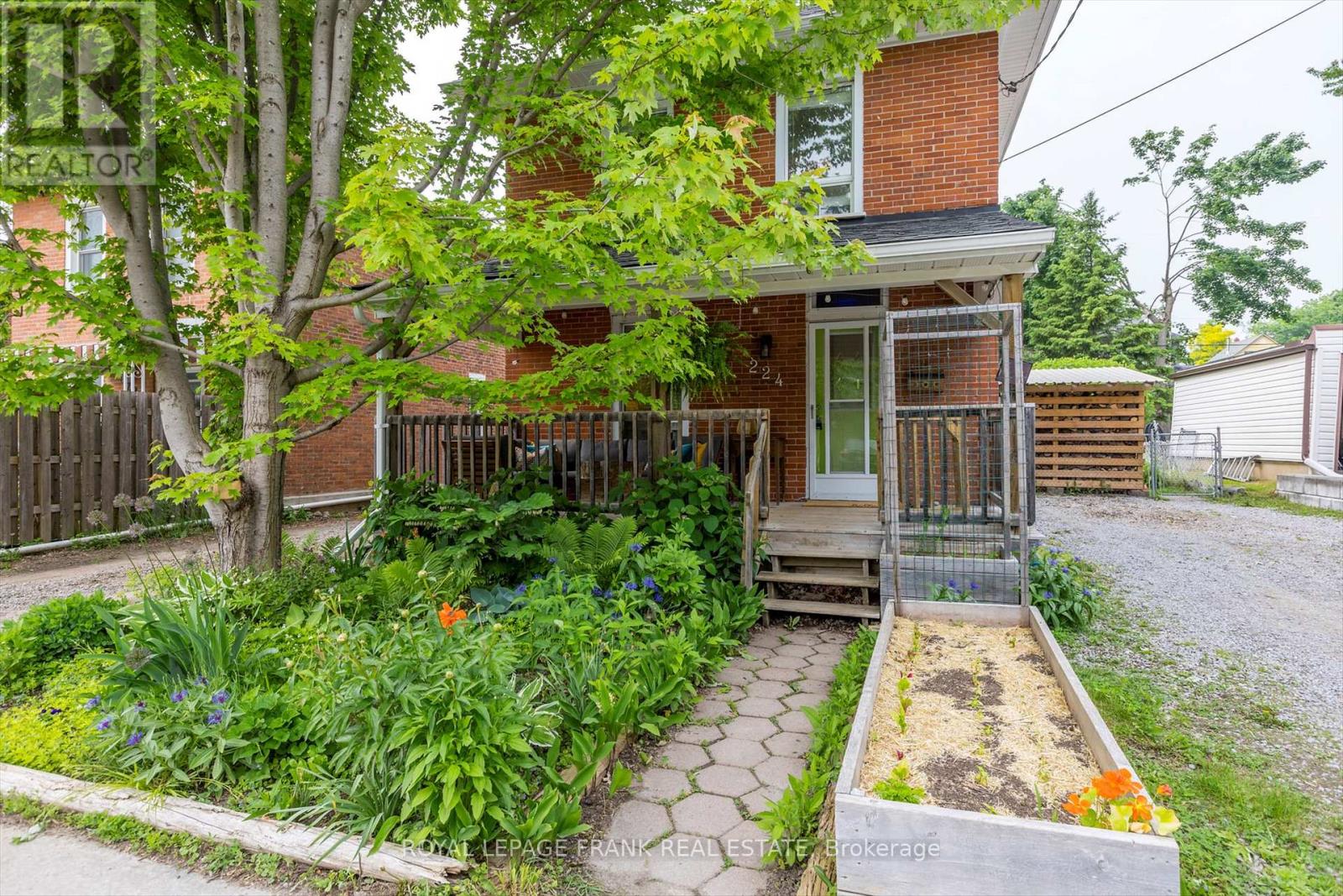 224 MUNROE AVENUE, peterborough east (central), Ontario