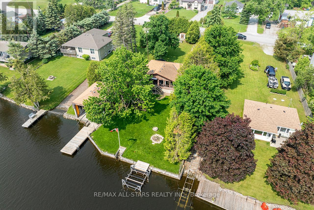 38 RIVERSIDE DRIVE, kawartha lakes (lindsay), Ontario