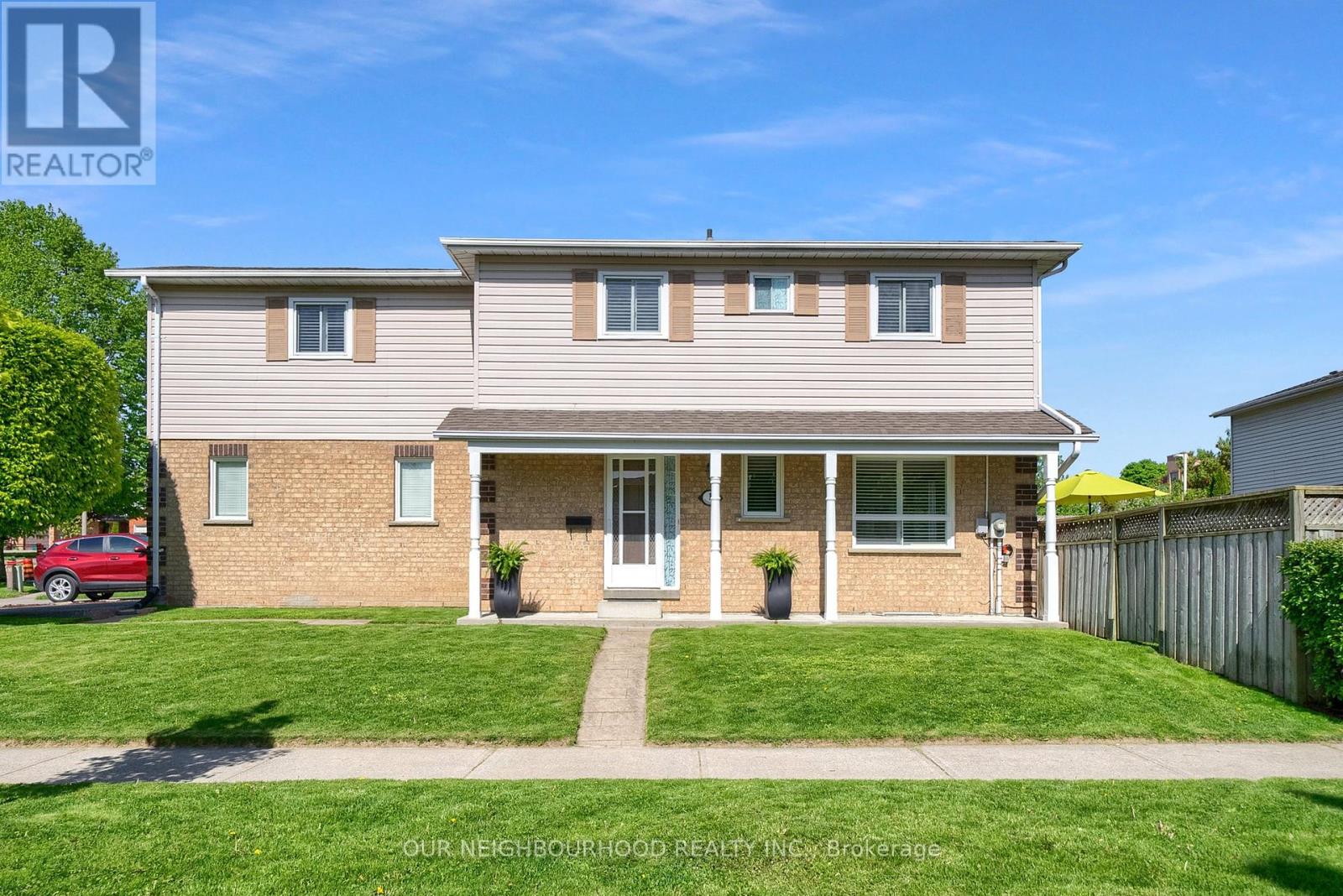 1 SYLVIA COURT, clarington (newcastle), Ontario
