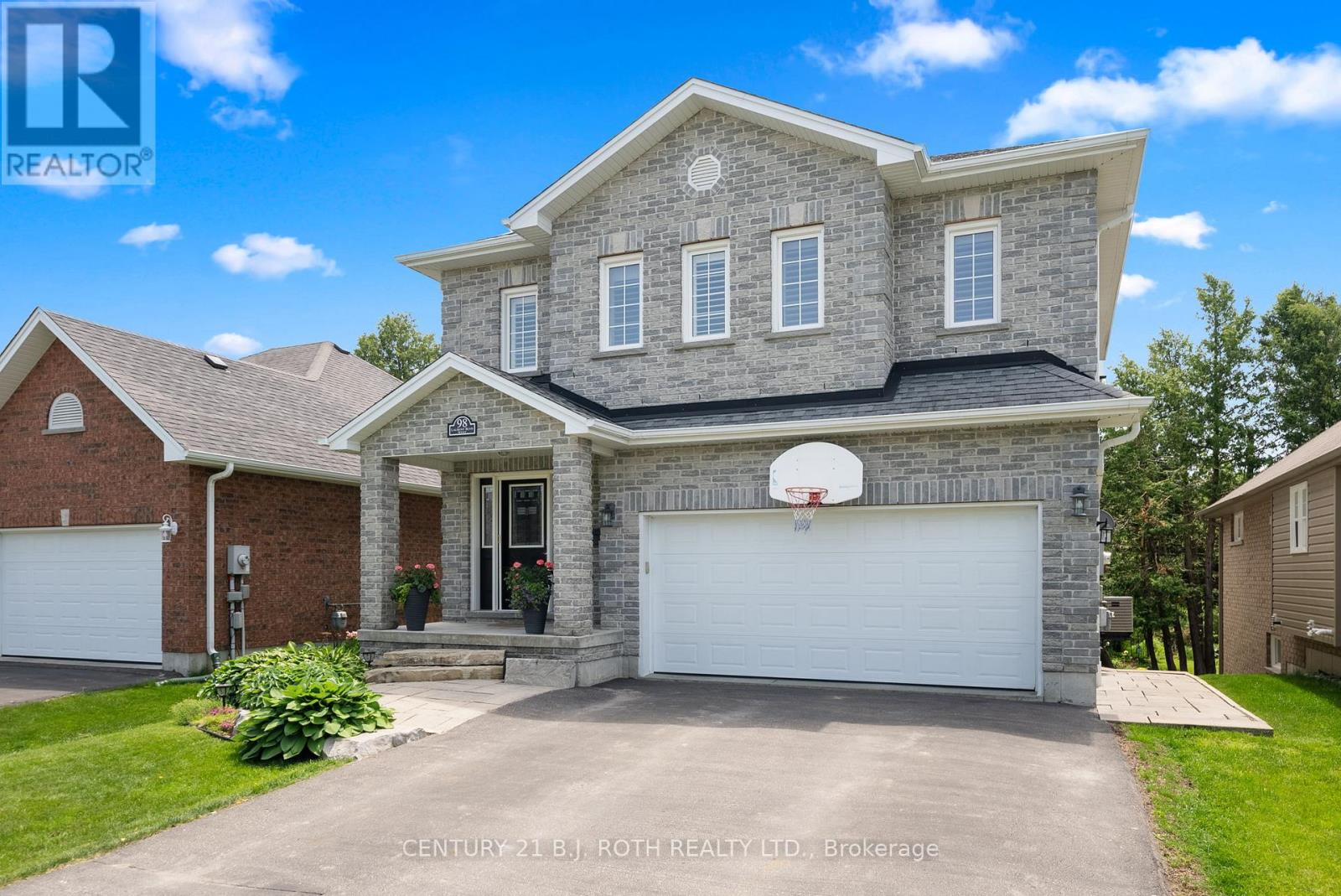 98 LAURENT BOULEVARD, kawartha lakes (lindsay), Ontario